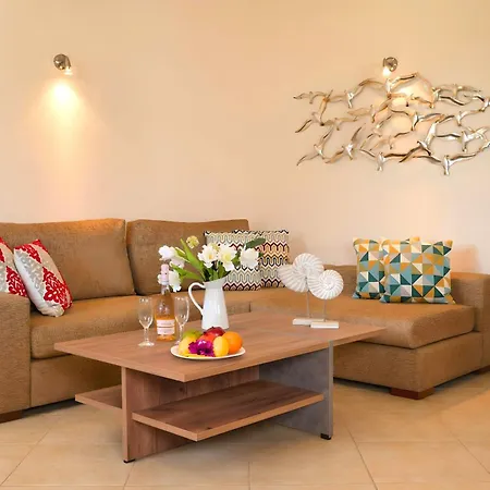 Eliomar Beachside Villa La Canea