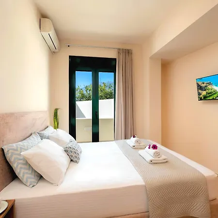 Eliomar Beachside Villa