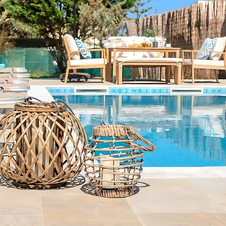 Eliomar Beachside Villa *